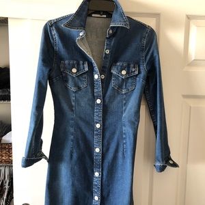Alexa Chung denim dress